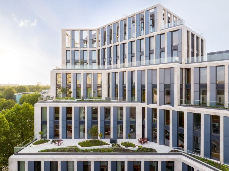 Завершено новое офисное здание B-One в Берлине, Германия