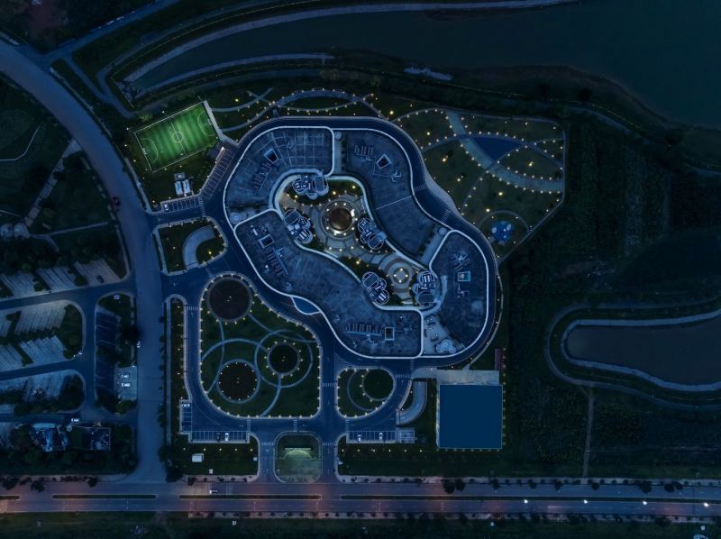 Научная деревня Infinity Village в городе Ханой, Вьетнам