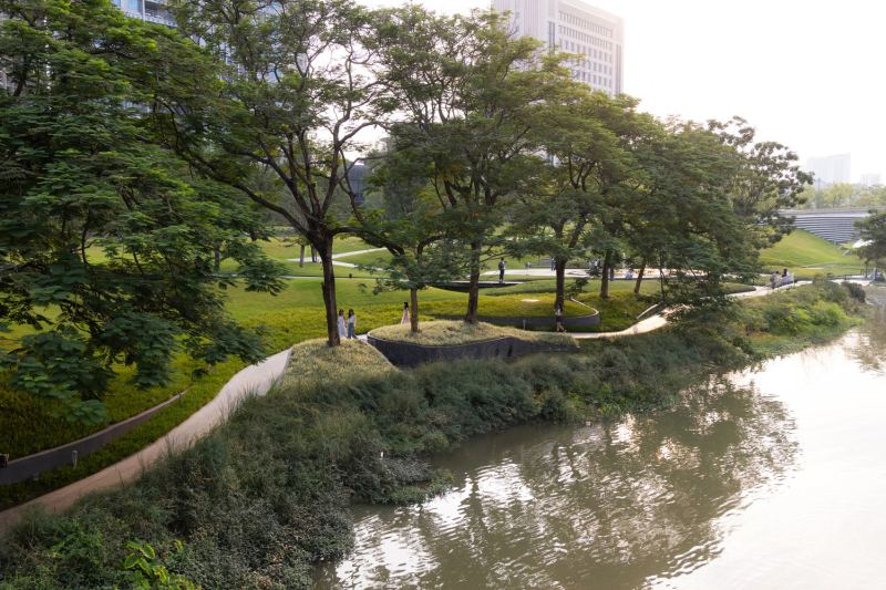Парк Южной набережной Пачжоу в городе Гуанчжоу, Китай