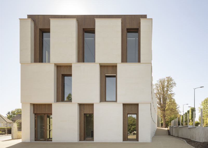 Школа дизайна iXcampus в городе Сен-Жермен-ан-Ле, Франция