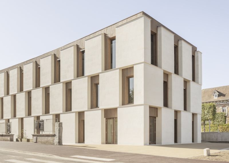 Школа дизайна iXcampus в городе Сен-Жермен-ан-Ле, Франция