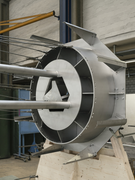 Маяк "Фаре-Илиам" начал дежурство в городе Колоньи, Швейцария