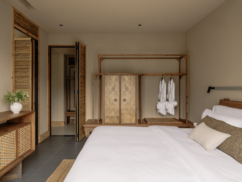 Преобразование офисного здания в отель в городе Чунцин, Китай