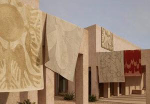 Бренд nanimarquina переосмыслил рисунки Люсии Имз в коллекции ковров