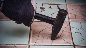 Ломать — не строить, а значительно дороже: как подготовить дом к ремонту