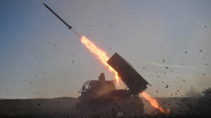 Ответ на террористические атаки: ВС РФ нанесли массированный удар по объектам ОПК и ТЭК Украины