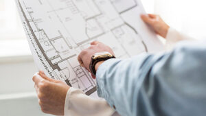 Стало известно, насколько дешевеют квартиры после перепланировки