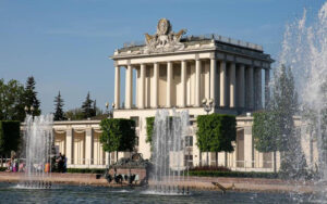 В Москве на ВДНХ стартовала реставрация павильона «Оптика»