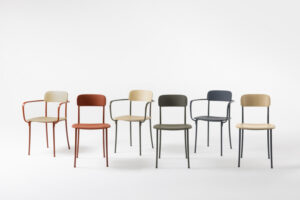 Эдвард Барбер и Джей Осгерби создали первый объект для Kartell
